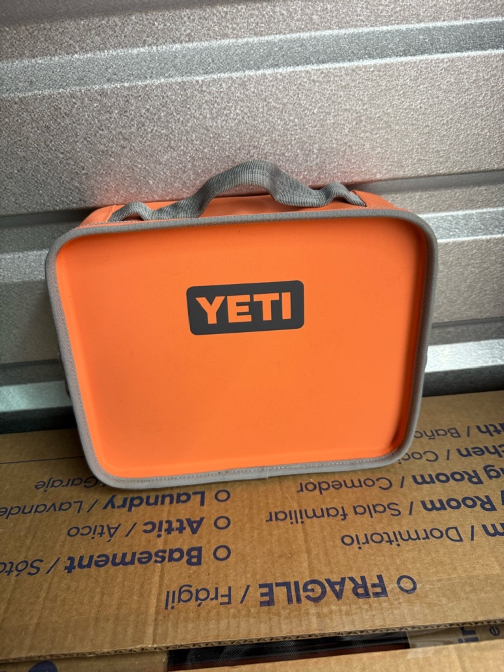 Coral Yeti lunchbox